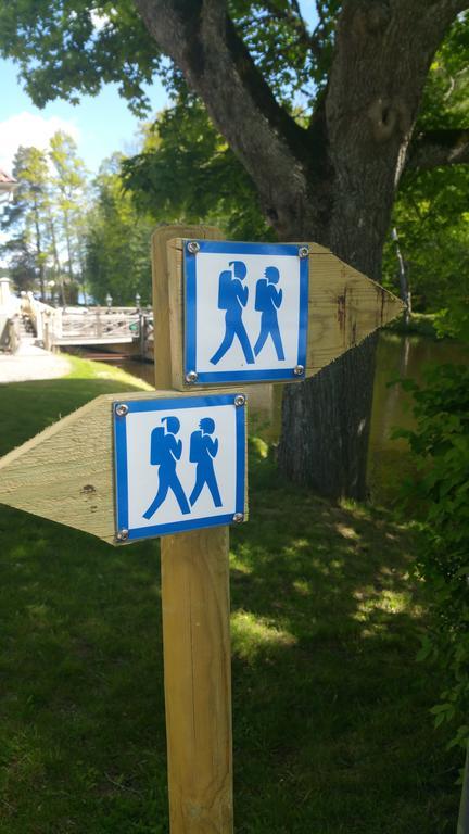 Stora Djuloe Vandrarhem Katrineholm Buitenkant foto