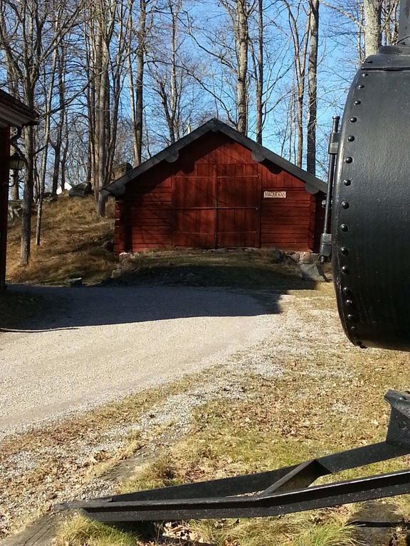 Stora Djuloe Vandrarhem Katrineholm Buitenkant foto