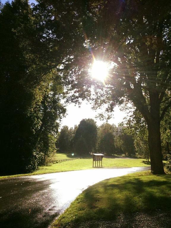Stora Djuloe Vandrarhem Katrineholm Buitenkant foto