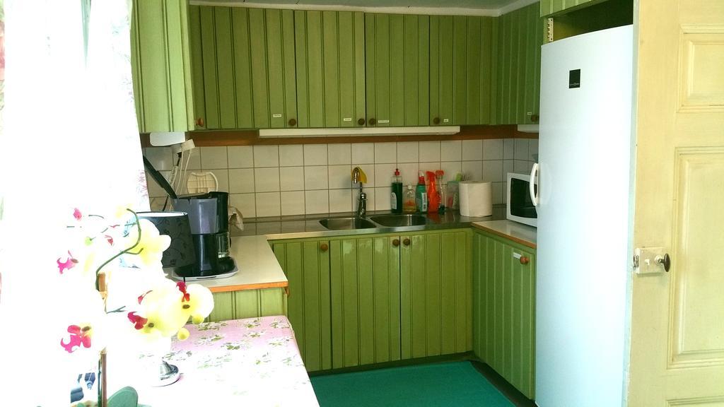Stora Djuloe Vandrarhem Katrineholm Buitenkant foto