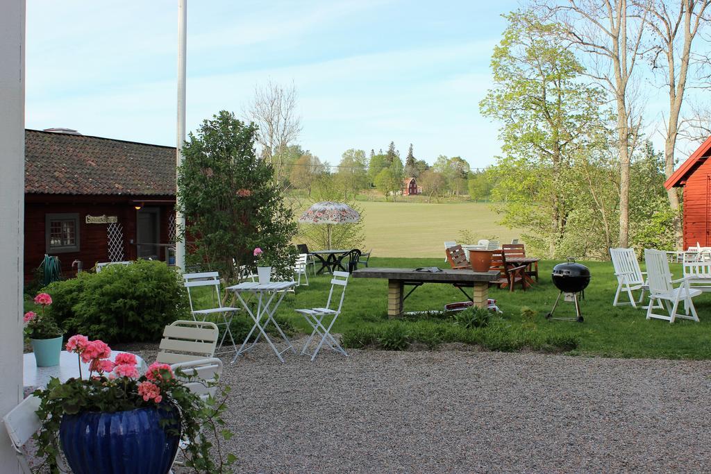 Stora Djuloe Vandrarhem Katrineholm Buitenkant foto